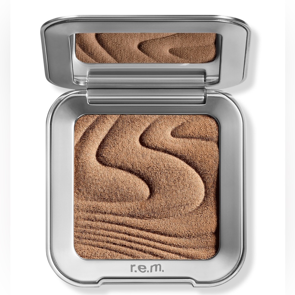 NEW! R.E.M. Hypernova Satin Matte Bronzer